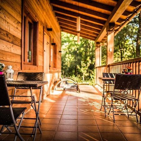 Cabanes Dosrius Canyamas Bagian luar foto